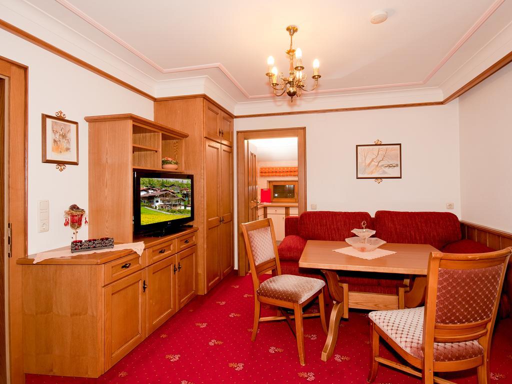 Apartamento Adlerhorst , Gstan 31 Finkenberg Habitación foto